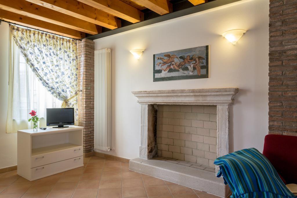 Agriturismo Al Tralcio Valeggio sul Mincio Exterior foto